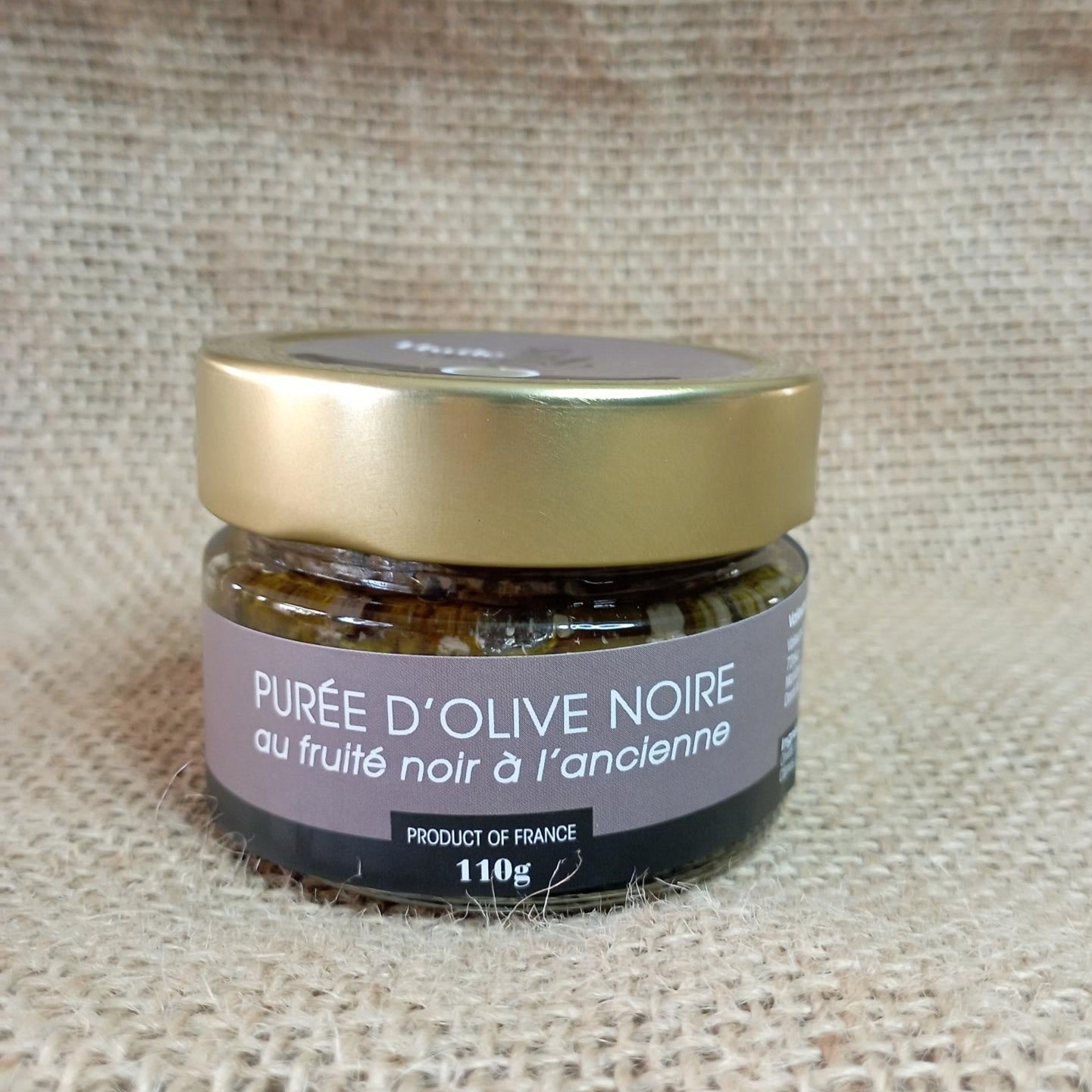 Schwarzes Olivenpüree