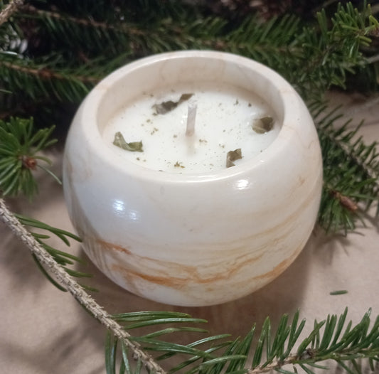 Aromatherapy candle 