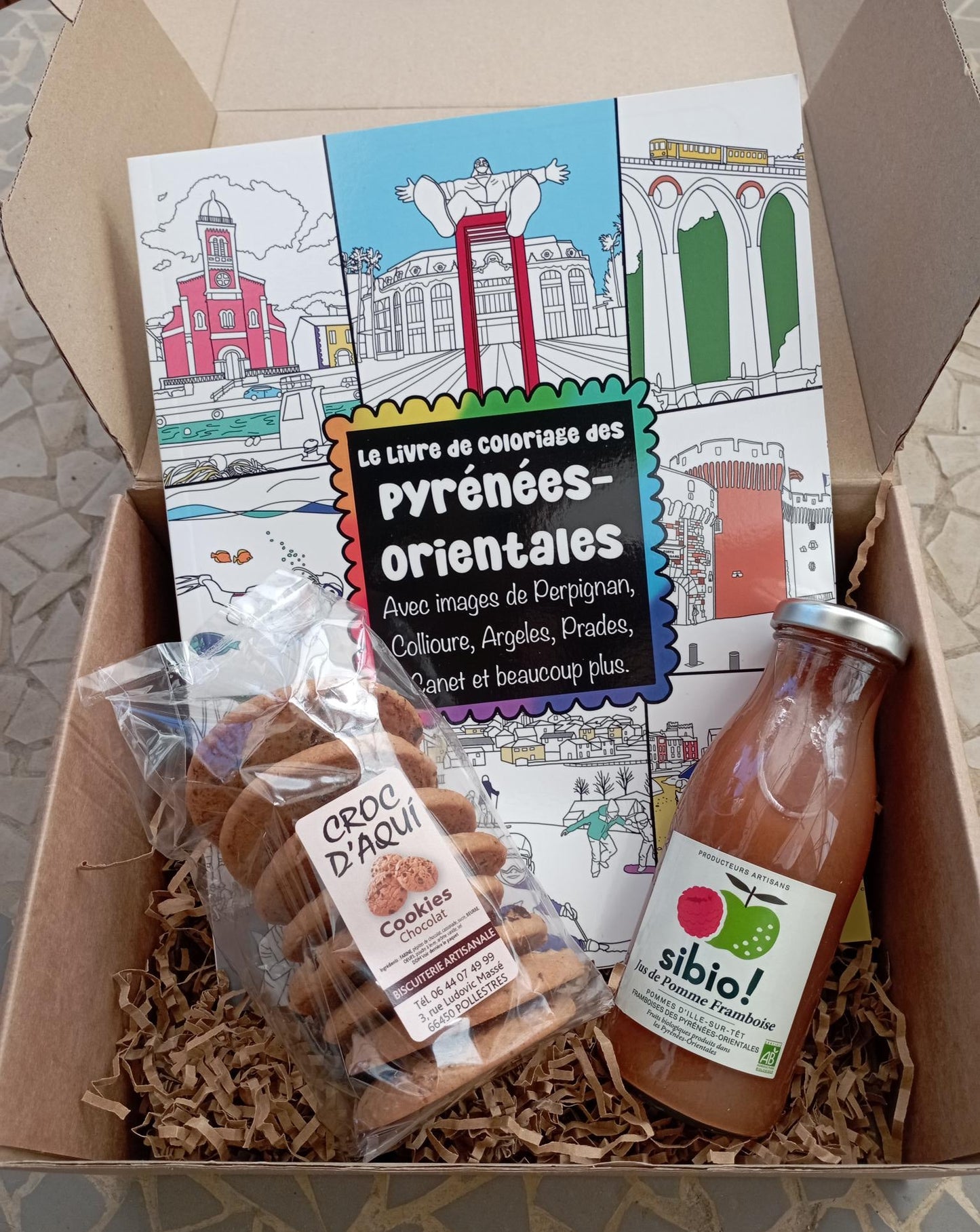 COFFRET "COLORIAGE ET GOURMANDISES"
