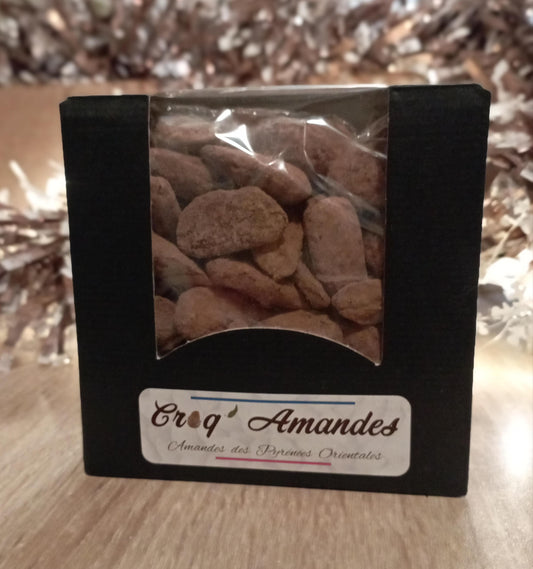 Chocolate almonds